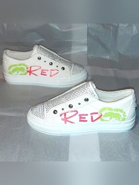 Ecko Red Sneakers, Brand NEW  Women size 6